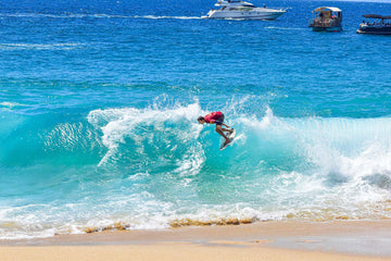 Chad Wadsworth skimboarding Cabo