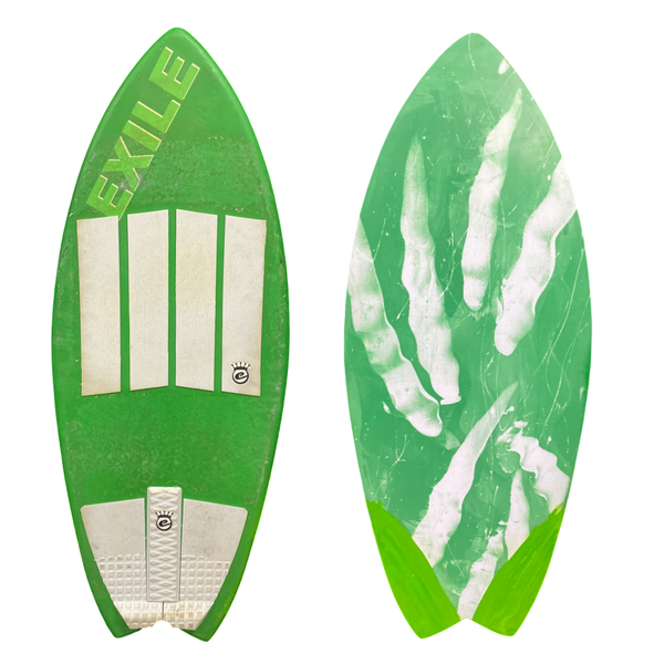Used Medium Blairacuda™ Shape 5/8" Double Carbon Fiber Epoxy Skimboard