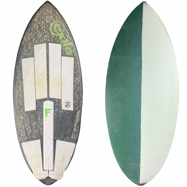 Used Medium Small Hornet Shape 5/8” Double Carbon Fiber Epoxy Skimboard