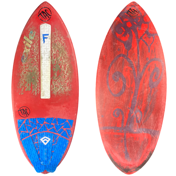Used Large Hybrid Shape 5/8” Double Carbon Epoxy Construction Epoxy Skimboard